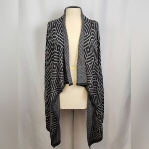 41 Hawthorn Black and Gray Cardigan Size XL